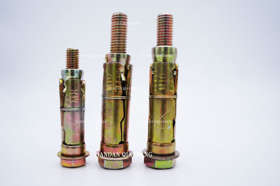 Lo zinco di giallo dei bulloni d'ancoraggio della riparazione di espansione di M6 M10 3PCS ha placcato il materiale del ferro di rivestimento